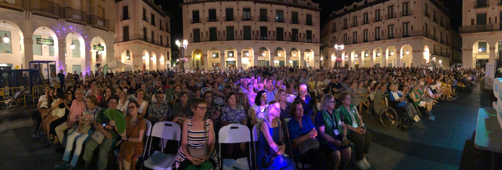 Concierto de la Banda de Musica de Huesca a beneficio de la AECC
