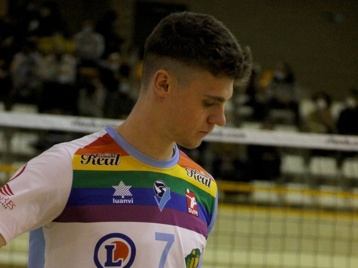 Adrián Olalla: "Vamos a pelear todos los títulos"