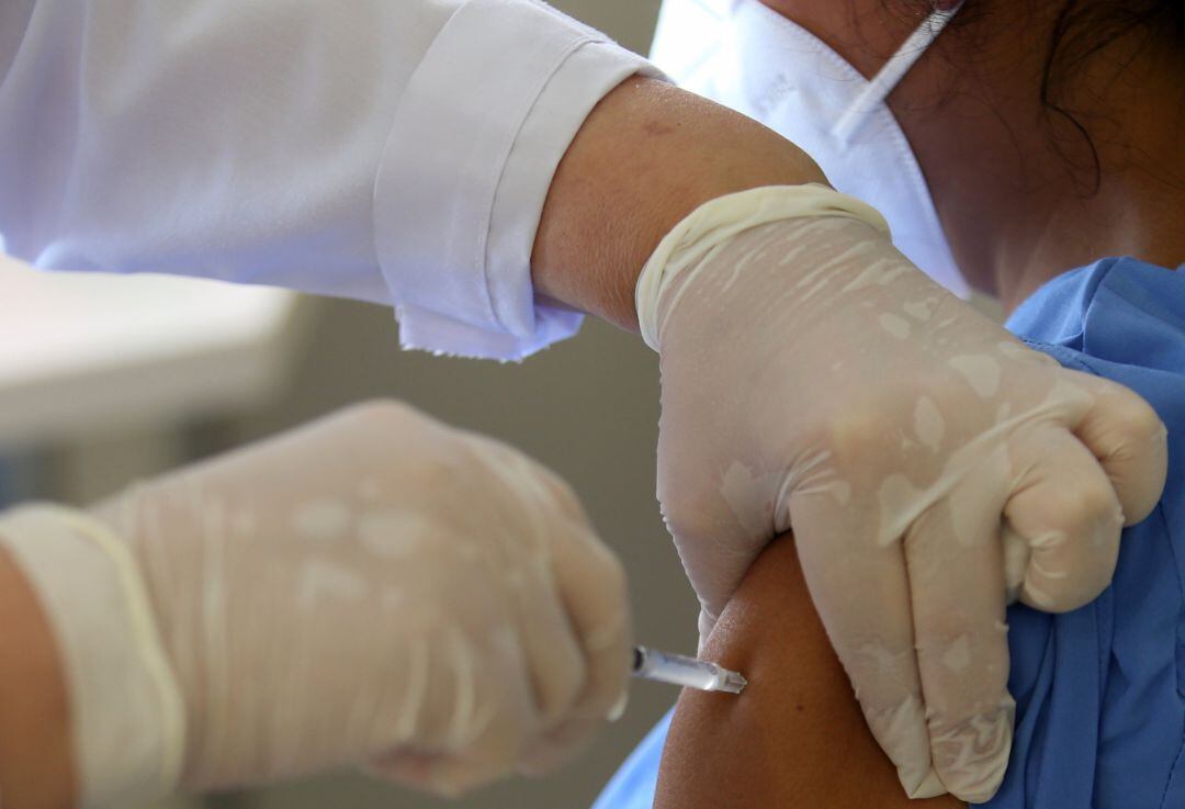 El ritme de vacunació avança lentament a Catalunya. Ahir se&#039;n van posar poc més 11.000, entre primeres i segones dosis