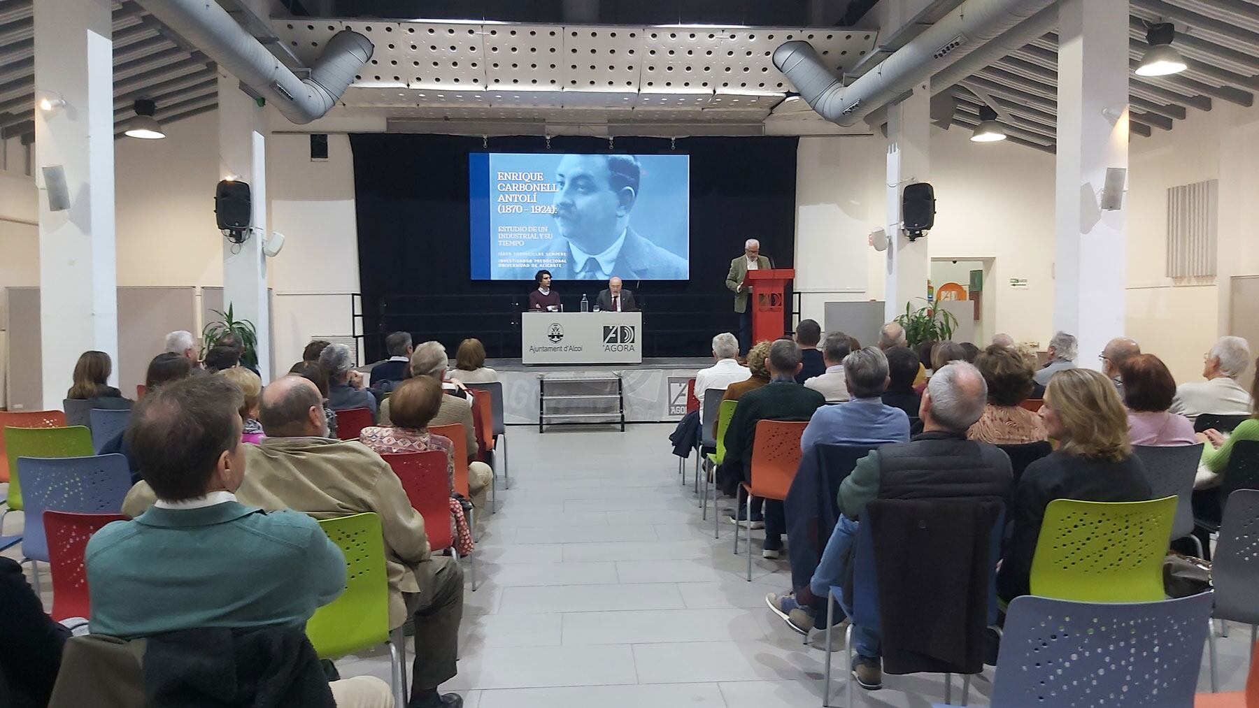 La mesa redonda ha tenido lugar en la Sala Àgora y ha sido presentado por el concejal de Patrimonio Cultural, Ignacio Trelis