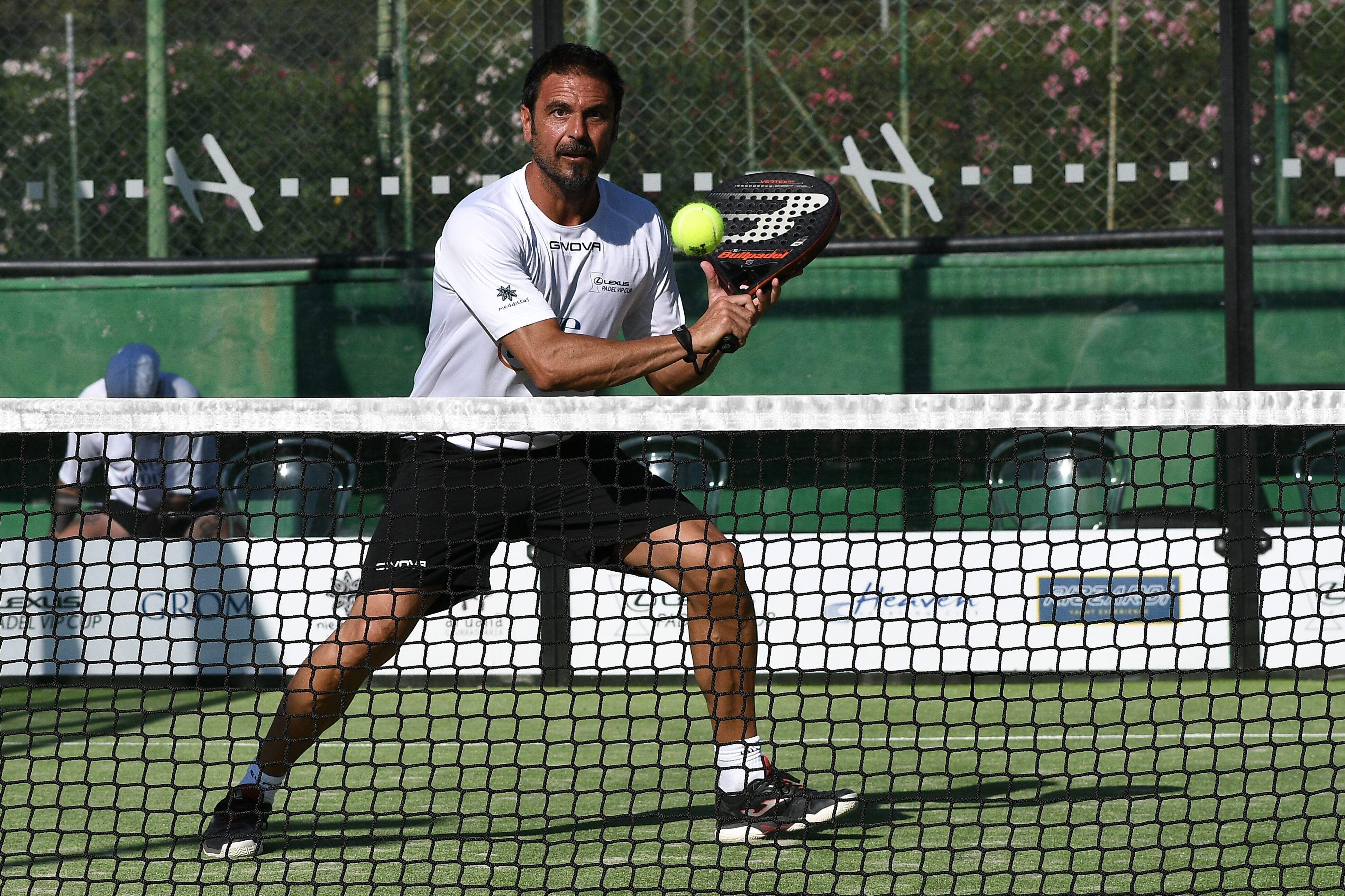 Stefano Fiore durante la &quot;Lexus Padel Vip Cup&quot;