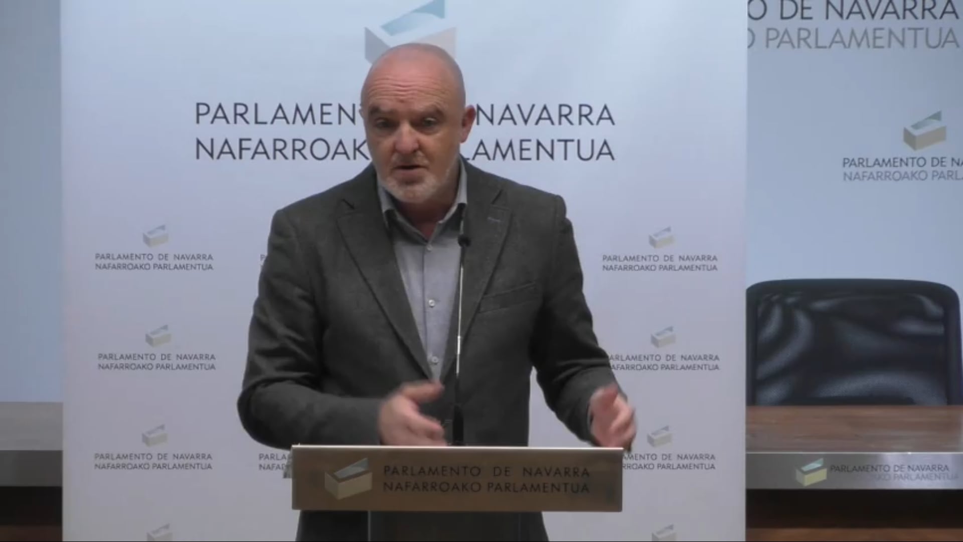 Javier Esparza, de UPN, tras la Mesa y Junta de Portavoces del Parlamento de Navarra