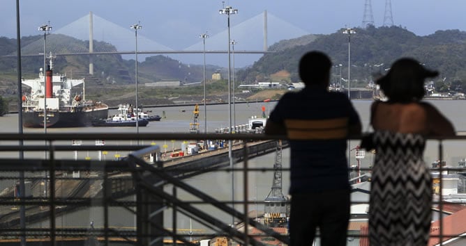 Vista general de la esclusa de Miraflores en el Canal de Panamá