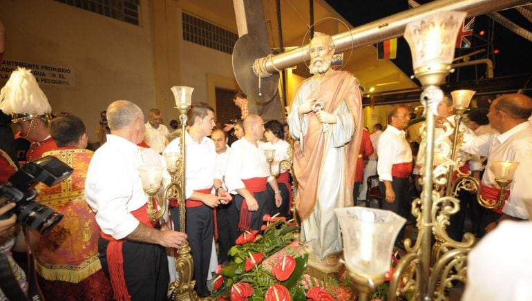 Imagen de la figura de Sant Pere antes del inicio de la procesión en su honor