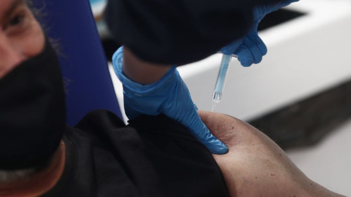 Denuncian la falta de un punto de vacunación masiva en Villablino