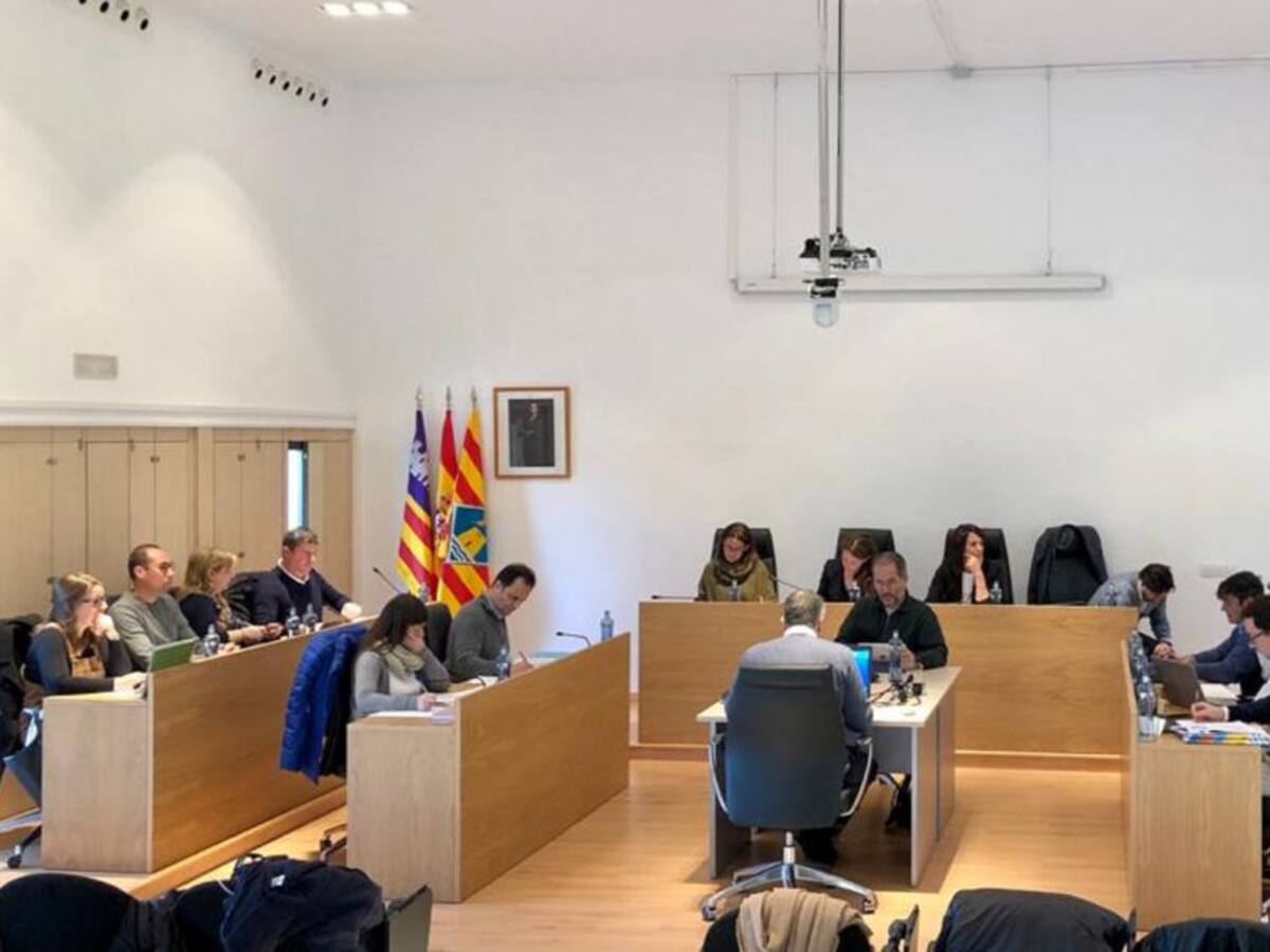 Formentera cede un nuevo solar al Govern para contruir vivienda pública