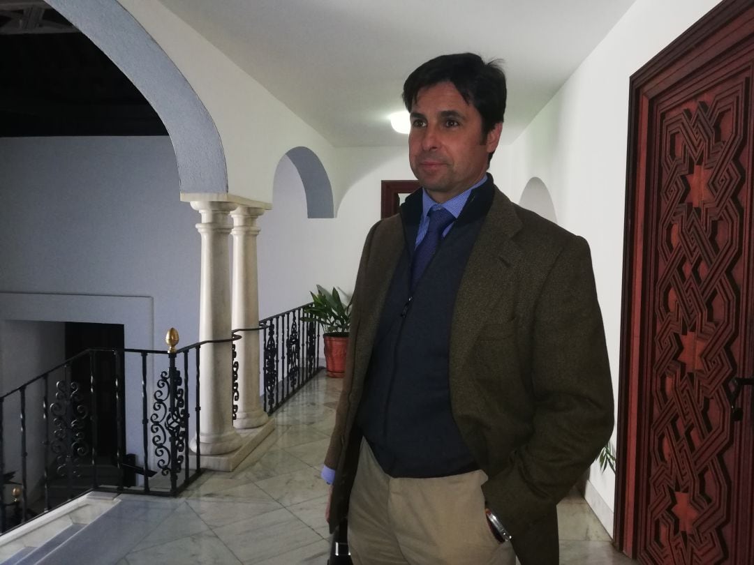 Francisco Rivera en el Ayuntamiento de Ronda tras la celebración de la Junta de Portavoces 