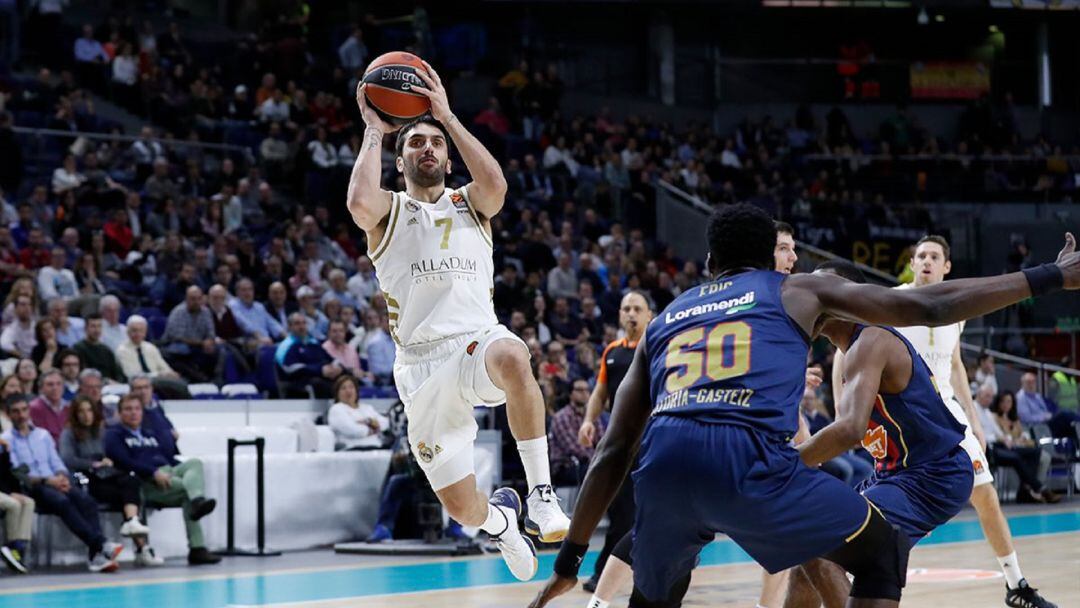 Campazzo volvió a ser el gran protagonista de los blancos