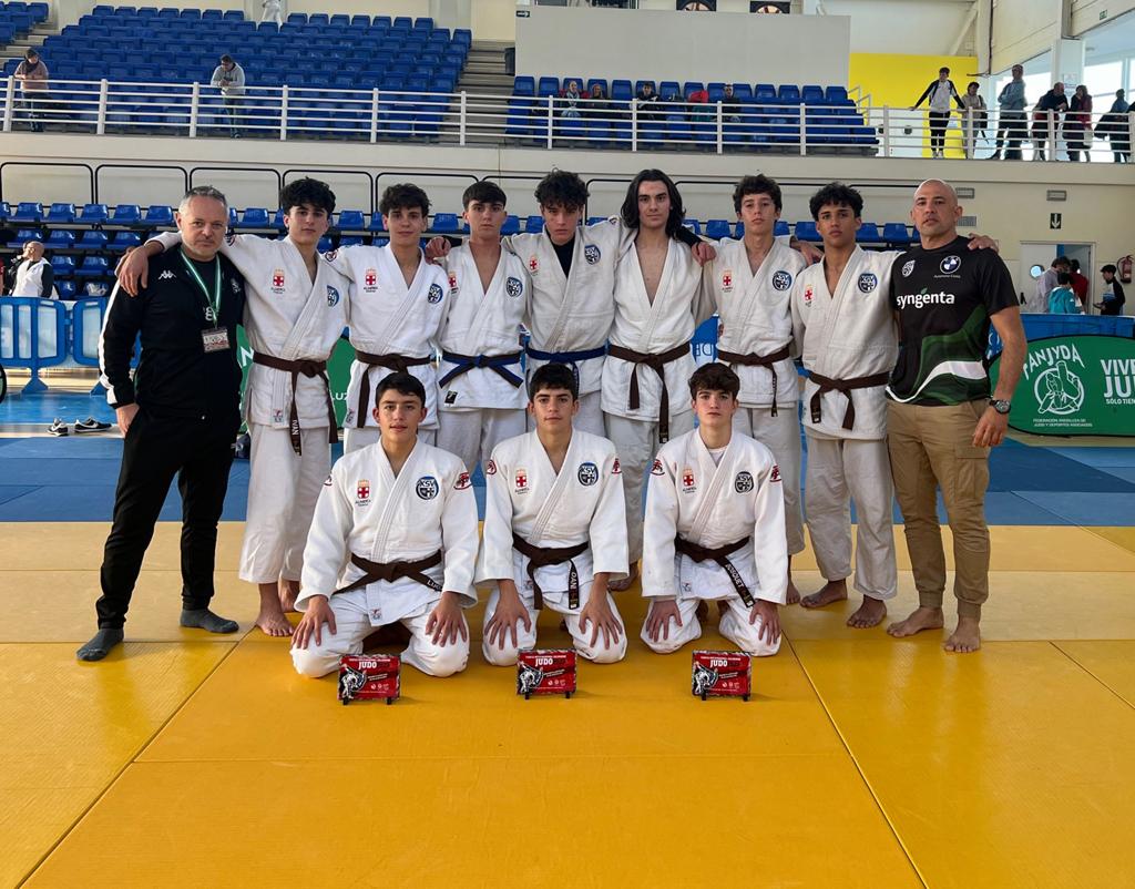 El judo se lleva dos oros en el Trofeo Internacional Colombino celebrado en la ciudad onubense de Palos de la Frontera.