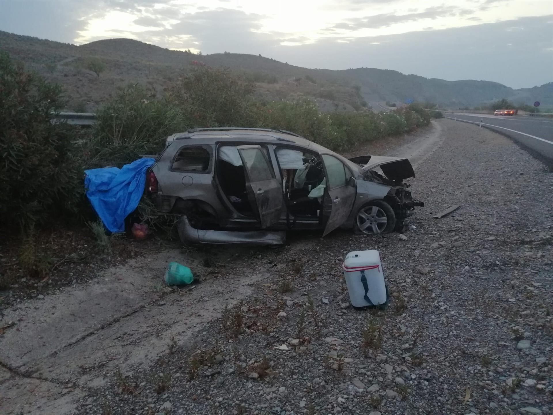 Una mujer resulta herida en Lorca tras sufrir un accidente el vehículo en el viajaban 4 personas.