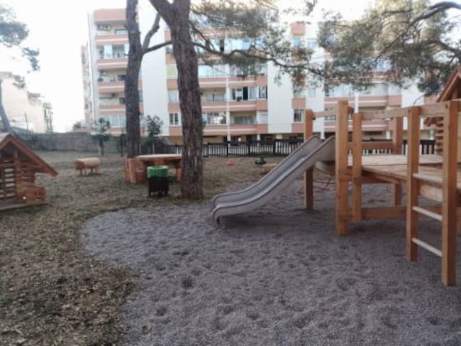 Zona de juegos infantil.