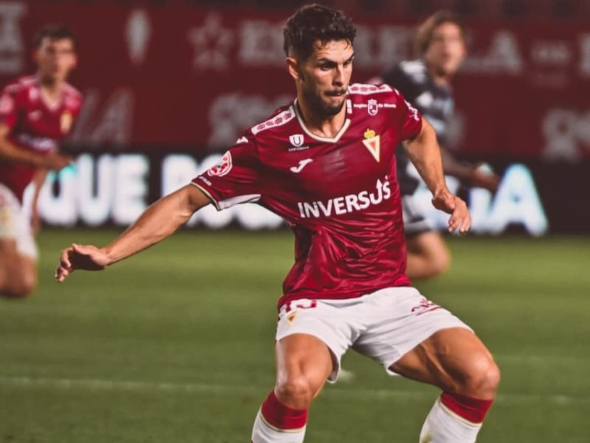 Óscar Gil despega en el Real Murcia: tres goles en diez jornadas