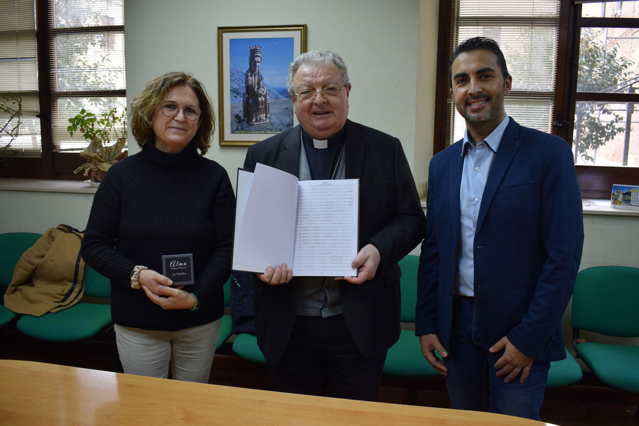 El compositor José Vélez presenta una marcha procesional inspirada en la Catedral de Palencia con motivo de su VII centenario