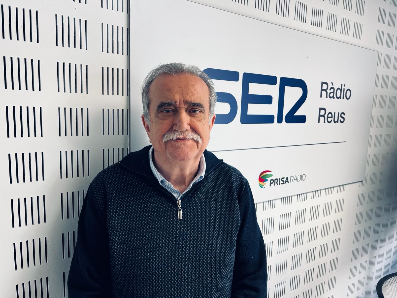 Josep Mª Martí Martí als estudis de Ràdio Reus