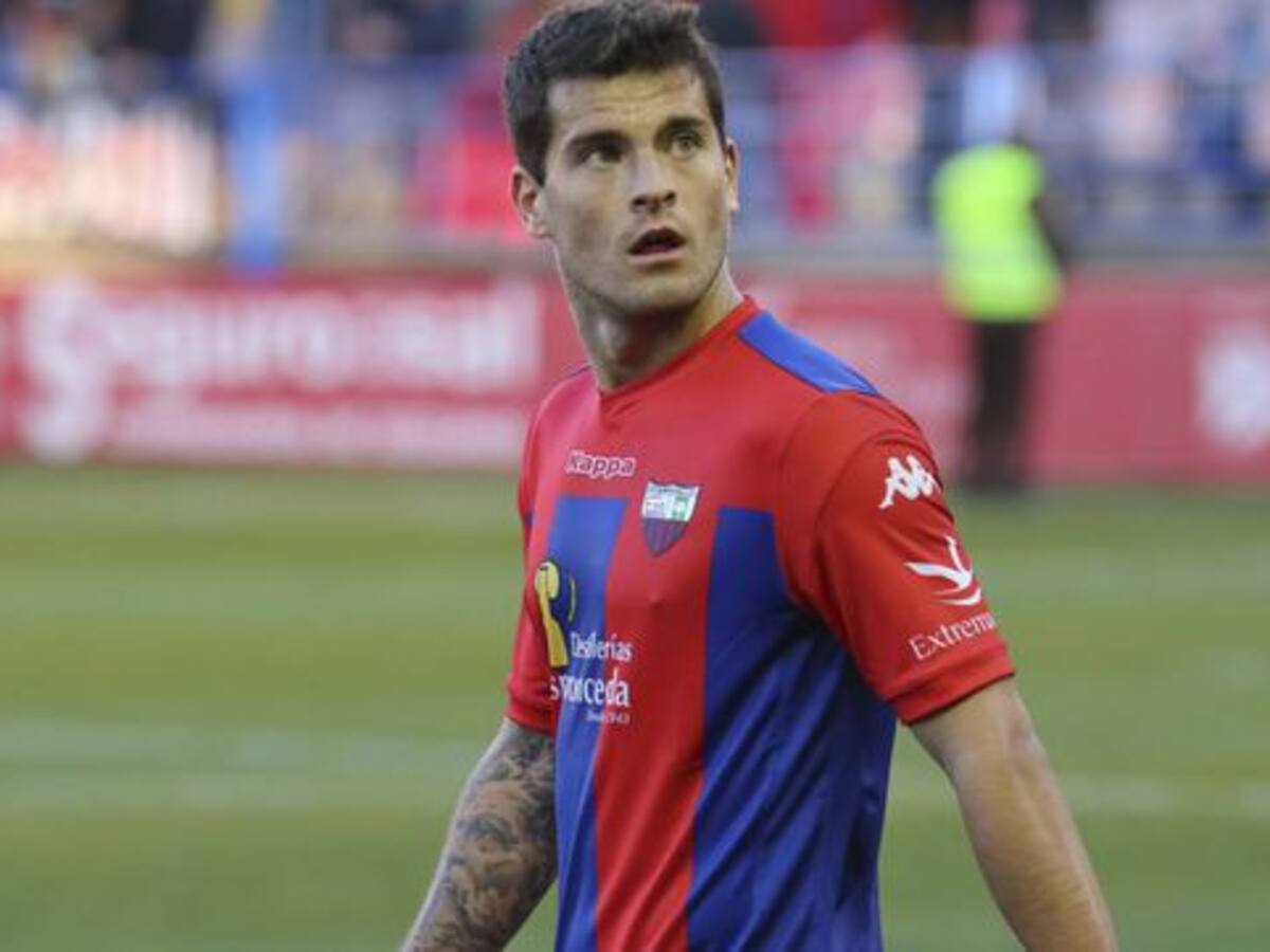 Olabe se suma al proyecto de la UD Ibiza en Primera RFEF