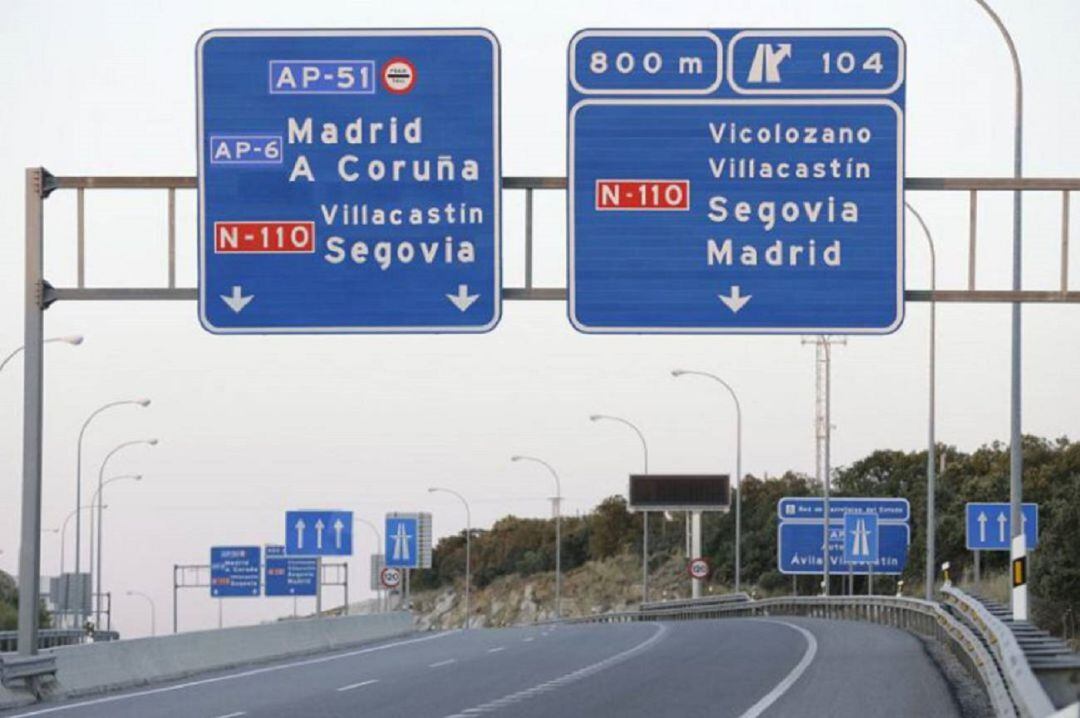 Carteles en la autopista