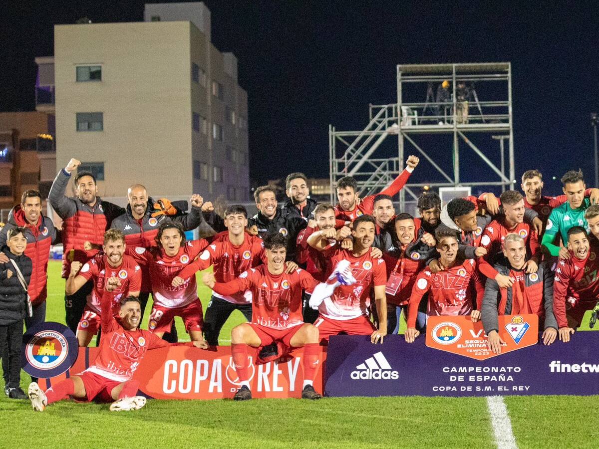 1-0. El CD Ibiza tumba al Eibar y le toca el Gordo de la Copa