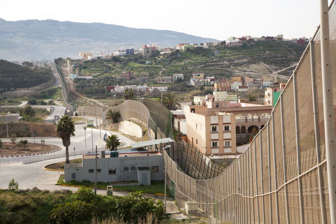 Imagen de la valla de Melilla que separa España de Marruecos