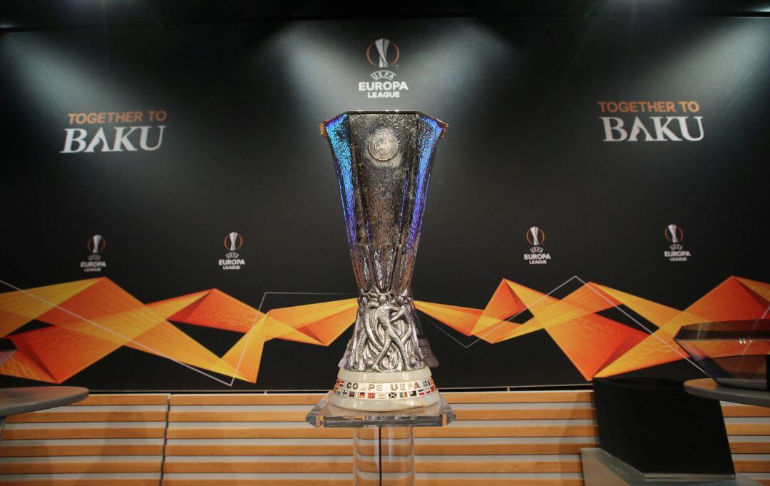 El trofeo de la Europa League