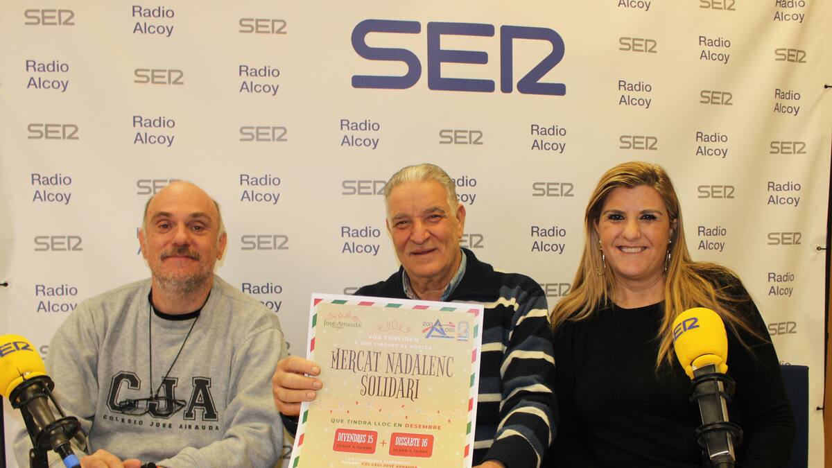 Protagonistes del Mercat de Nadal Solidari de la Zona Nord (11/12/2023)