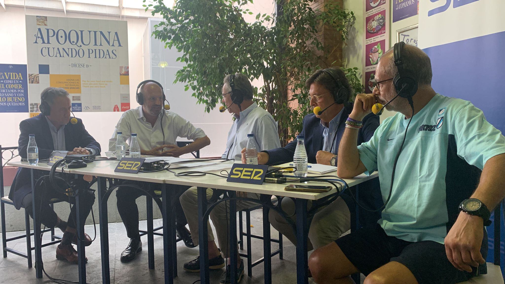 Desde la izquierda, Manuel Torreglosa, Manuel Alés, Salomón Hachuel, Antonio Castaño y Juan Antonio Ramos &quot;Juani&quot;