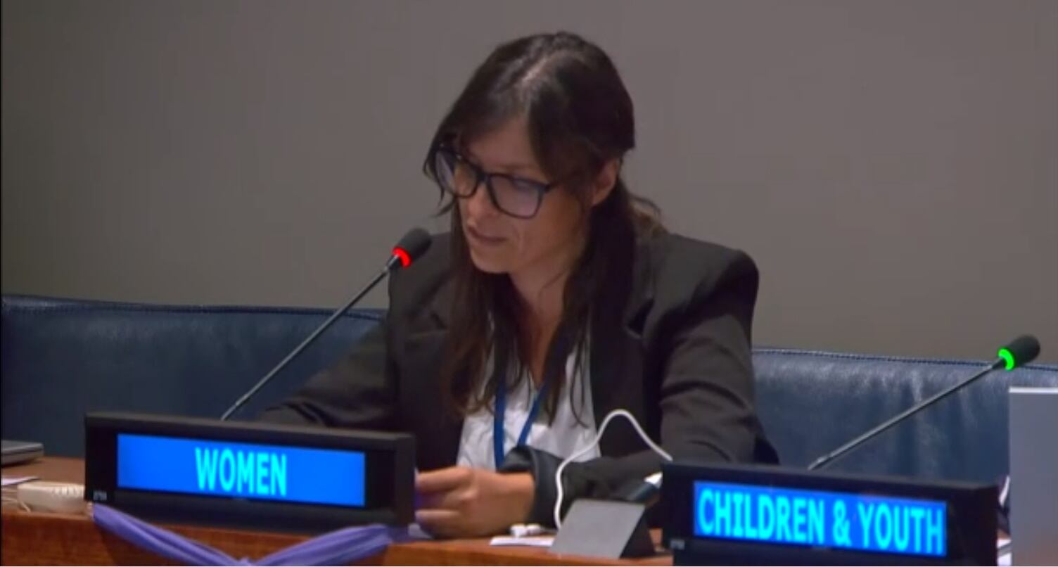 Vanessa Mendoza Cortés durant la seva intervenció davant la CEDAW, a Nacions Unides.