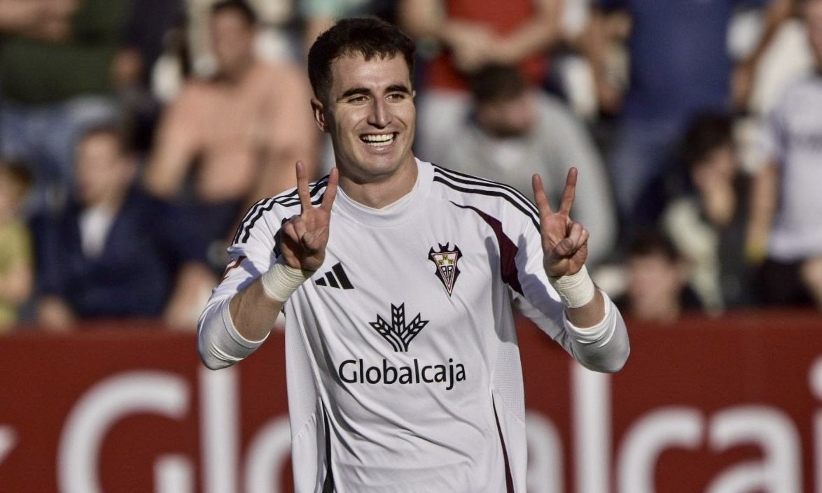 El primer fichaje del Almería en este mercado de invierno está al caer.