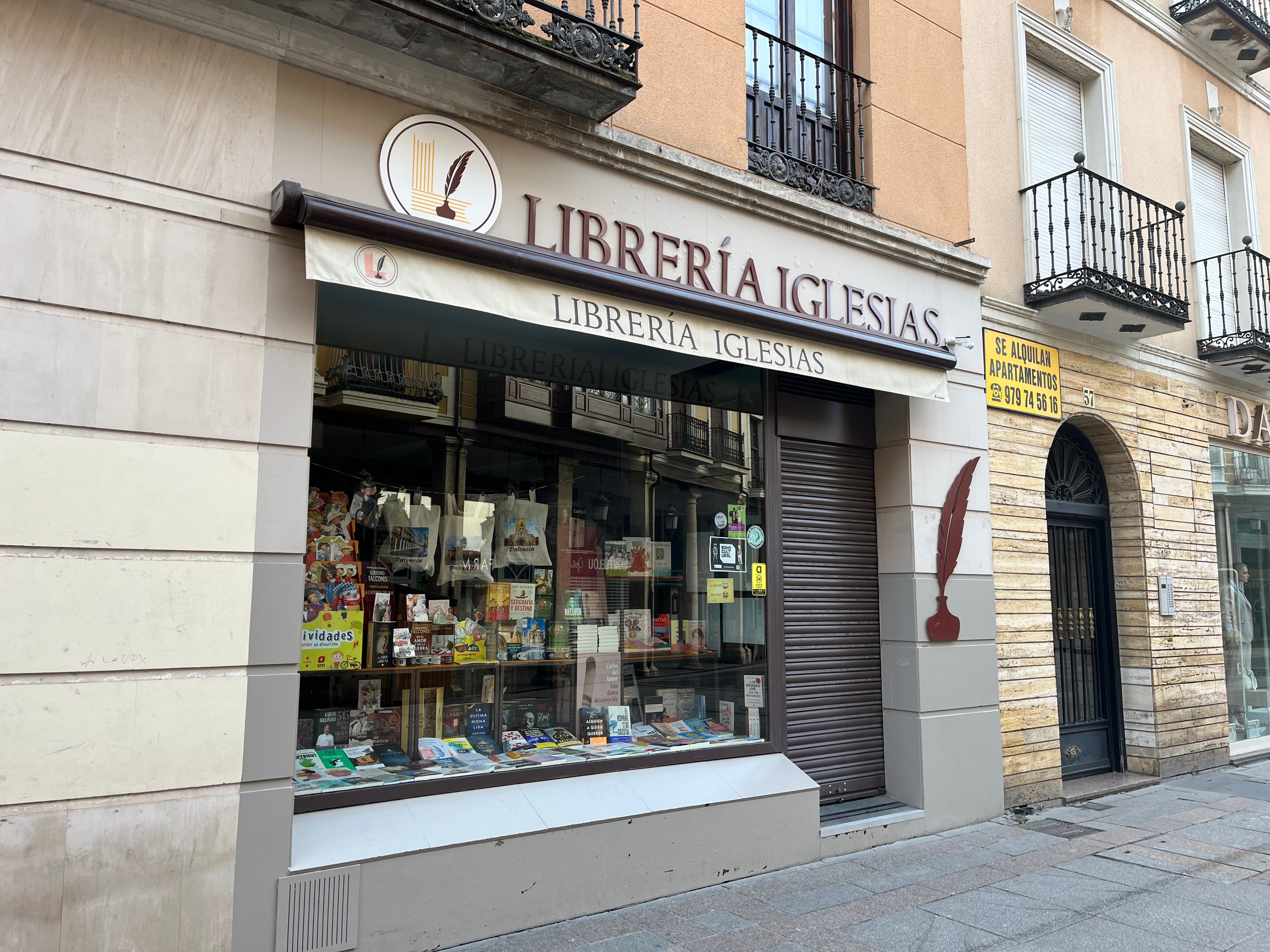 Local que la libería ocupa en la actualidad la conocida libería palentina en la calle Mayor Principal