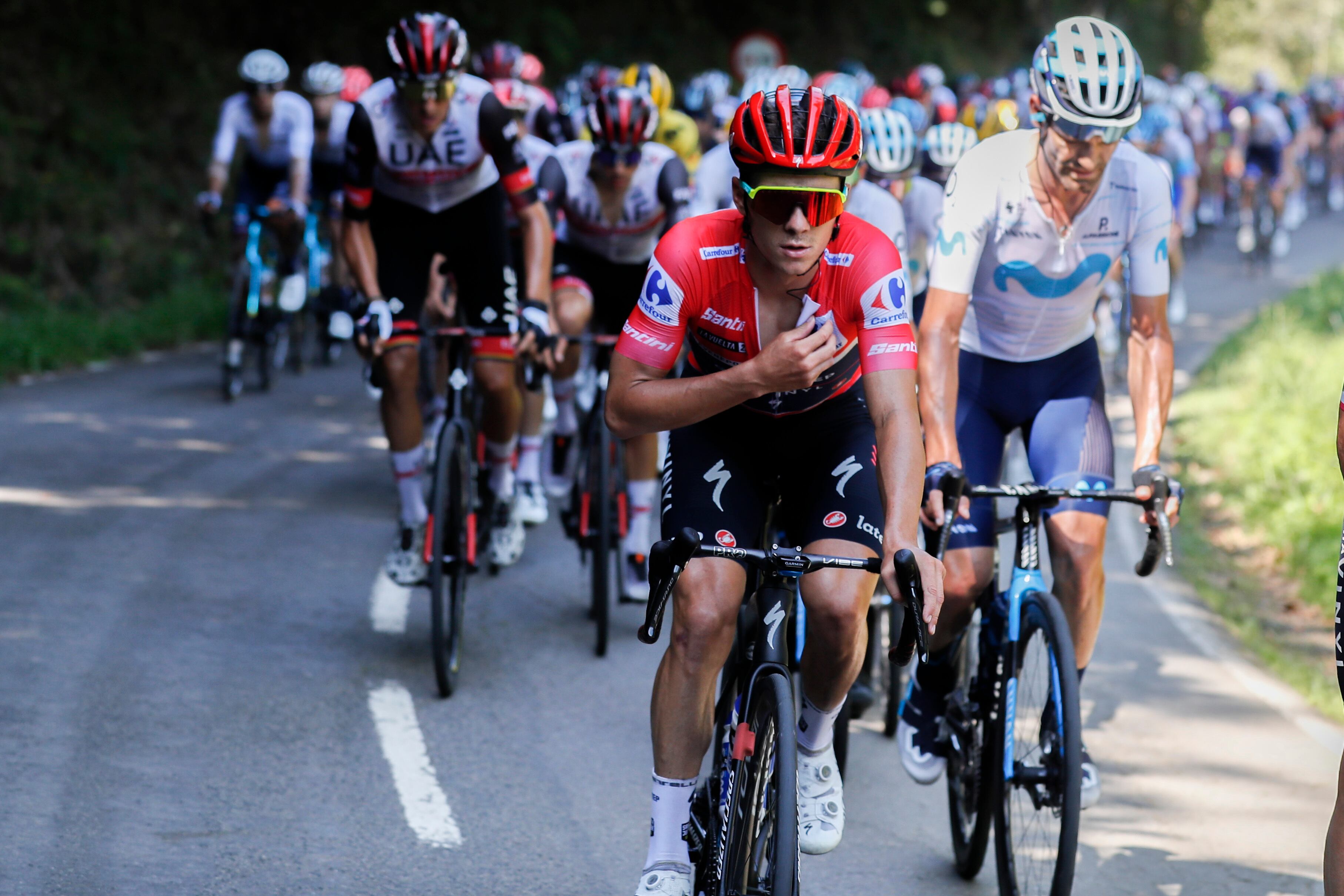 El ciclista belga, Remco Evenepoel, del equipo Quick Step, con el maillot rojo de líder de La Vuelta Ciclista a España 2022