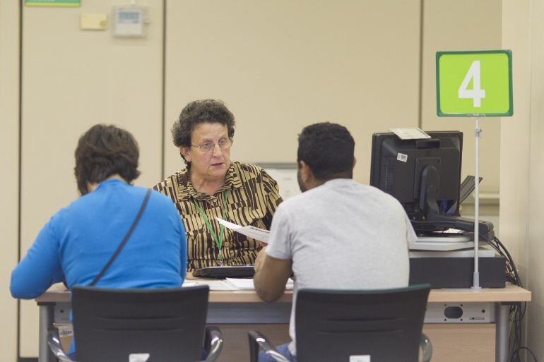 Oficina De La Seguridad Social, Oficinas, Empleo, Desempleo, Desempleado