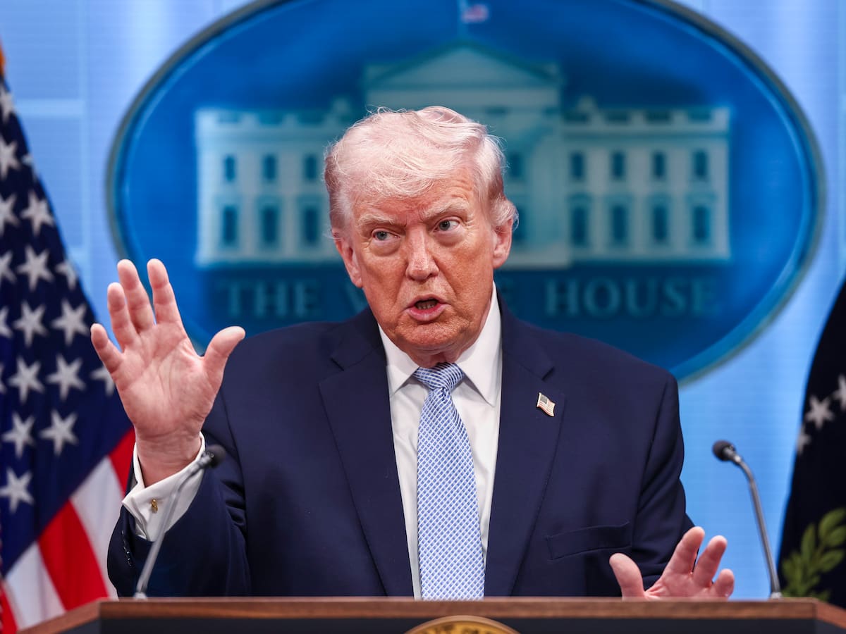 El mundo MAGA comienza a dar la espalda a Trump por sus ataques contra Irán