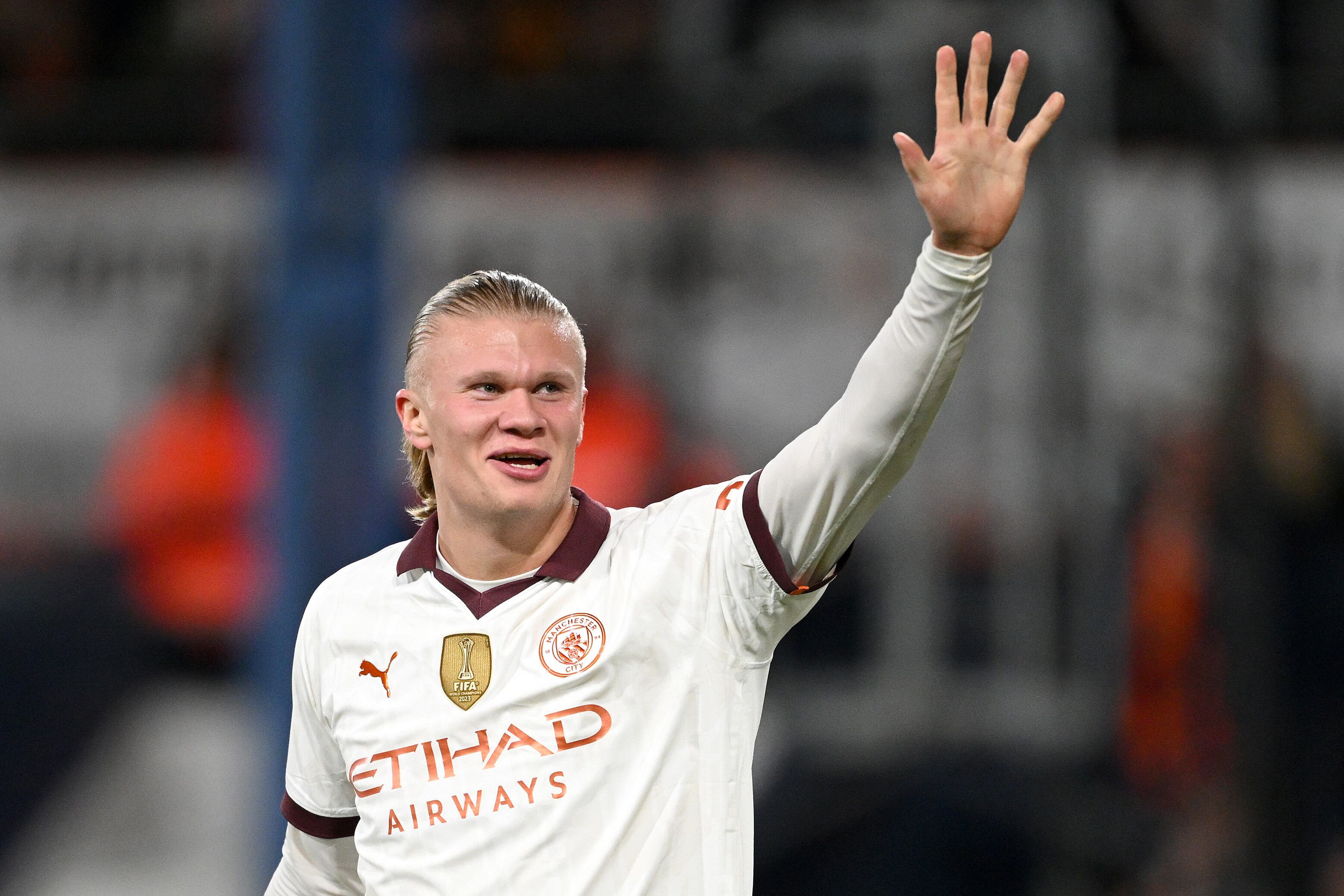 Luton Town v Manchester City - Emirates FA Cup Fifth Round