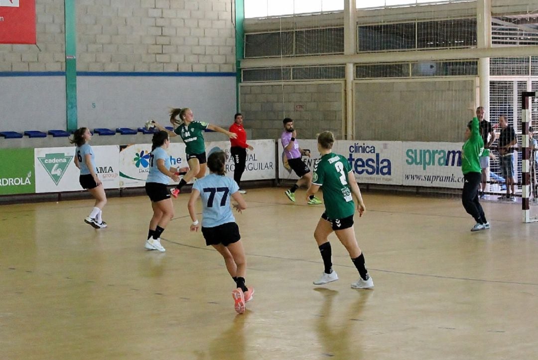 El Club Balonmano Elche abre la Liga ante el Guardés