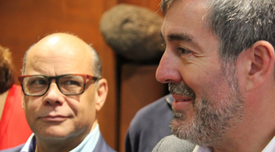 El ex presidente de Canarias, Fernando Clavijo (derecha) junto al secretario general de CC, José Miguel Barragán (izquierda) en una foto de archivo