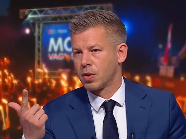 Un momento de la entrevista de Péter Magyar en la televisión pública de Hungriá