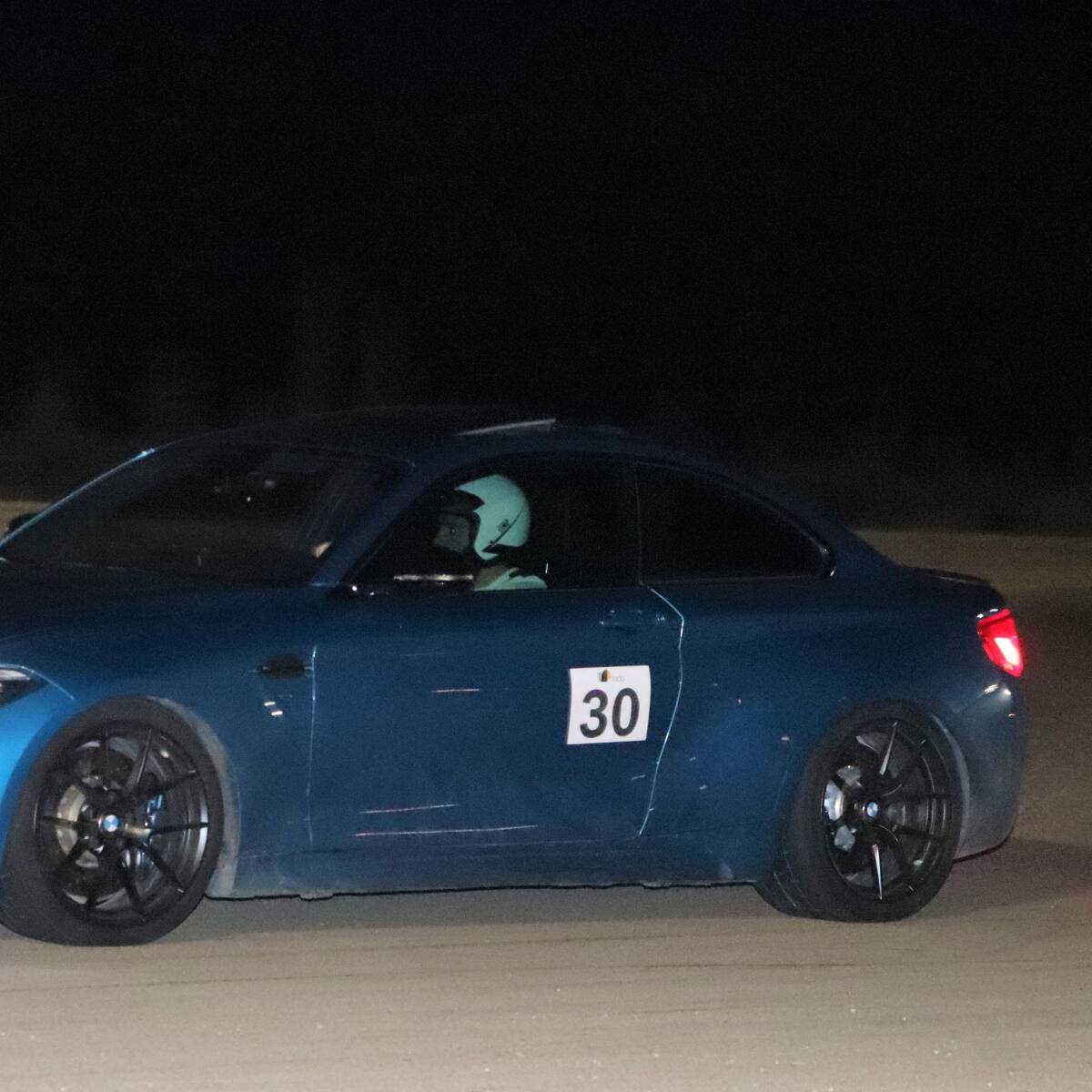 El oscense Adolfo Allué debuta con victoria en el II Slalon Nocturno Karting Zuera