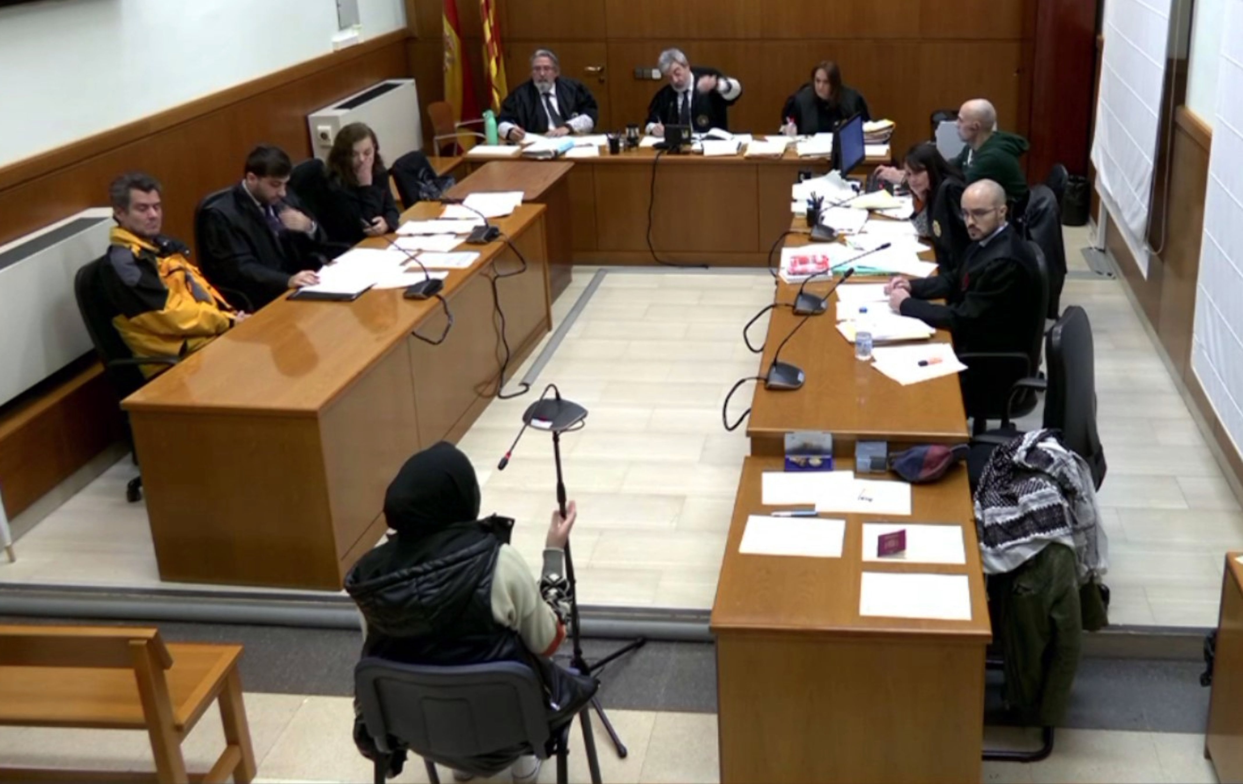 La filla gran de la denunciant durant el judici contra un conductor de TMB (ACN)