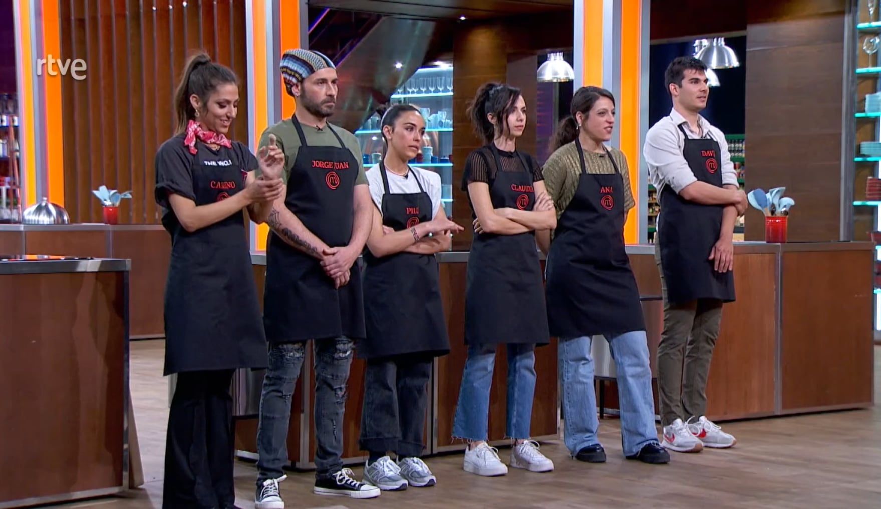 Los aspirantes durante la prueba de eliminación.