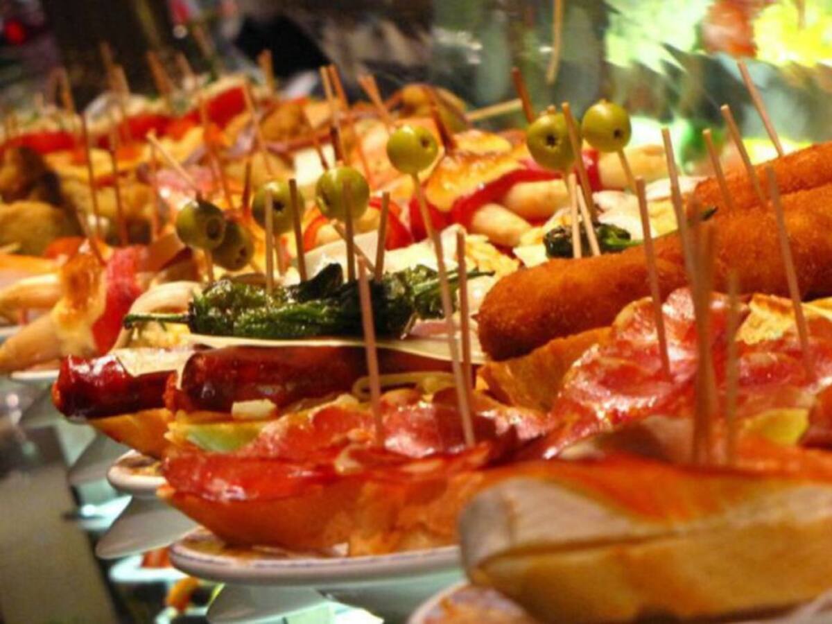 Las asociaciones de hostelería de Palencia trabajarán juntas para revitalizar la Feria de Día