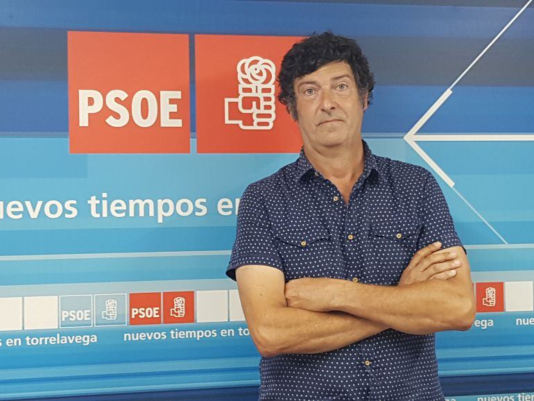 Bernando Bustillo, Secretario General de PSOE en Torrelavega