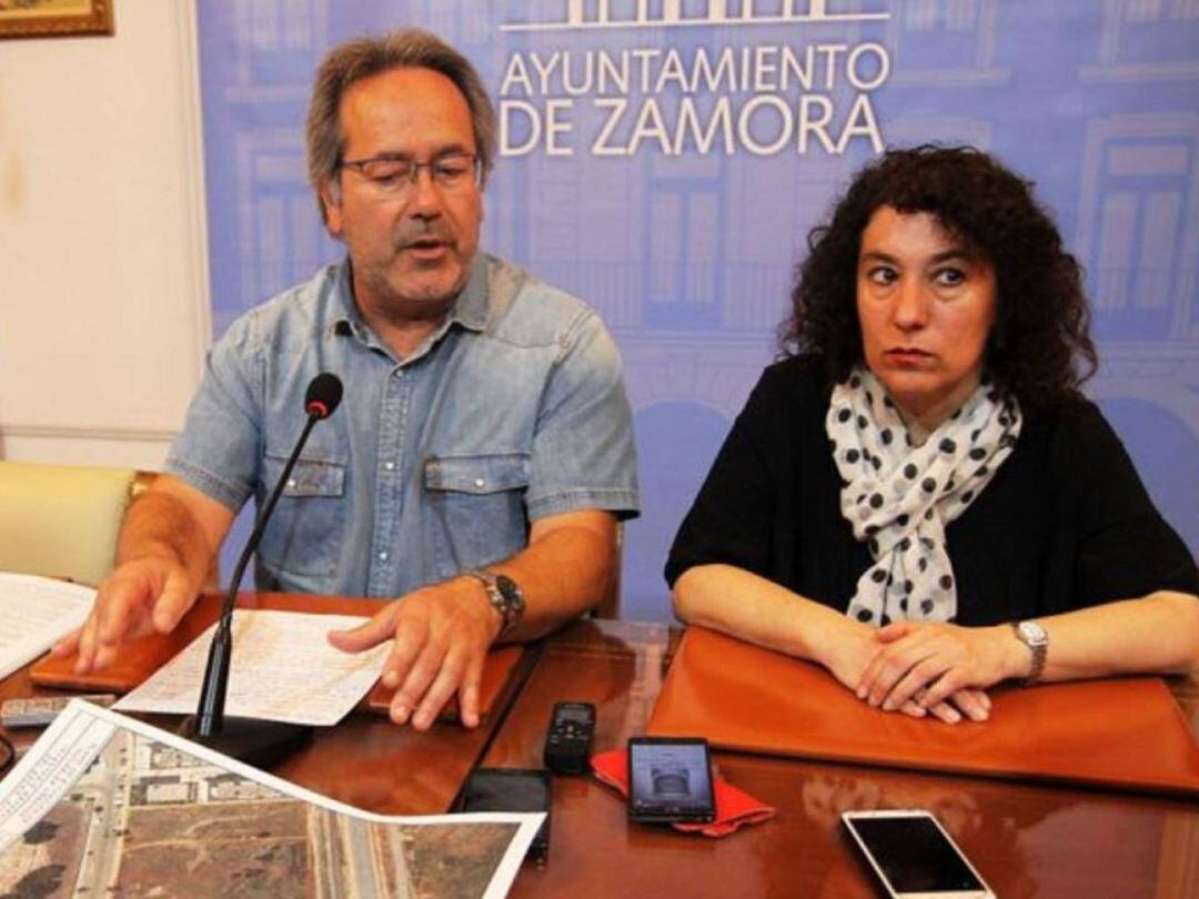 Francisco Guarido y Maria José González Torijano en rueda de prensa