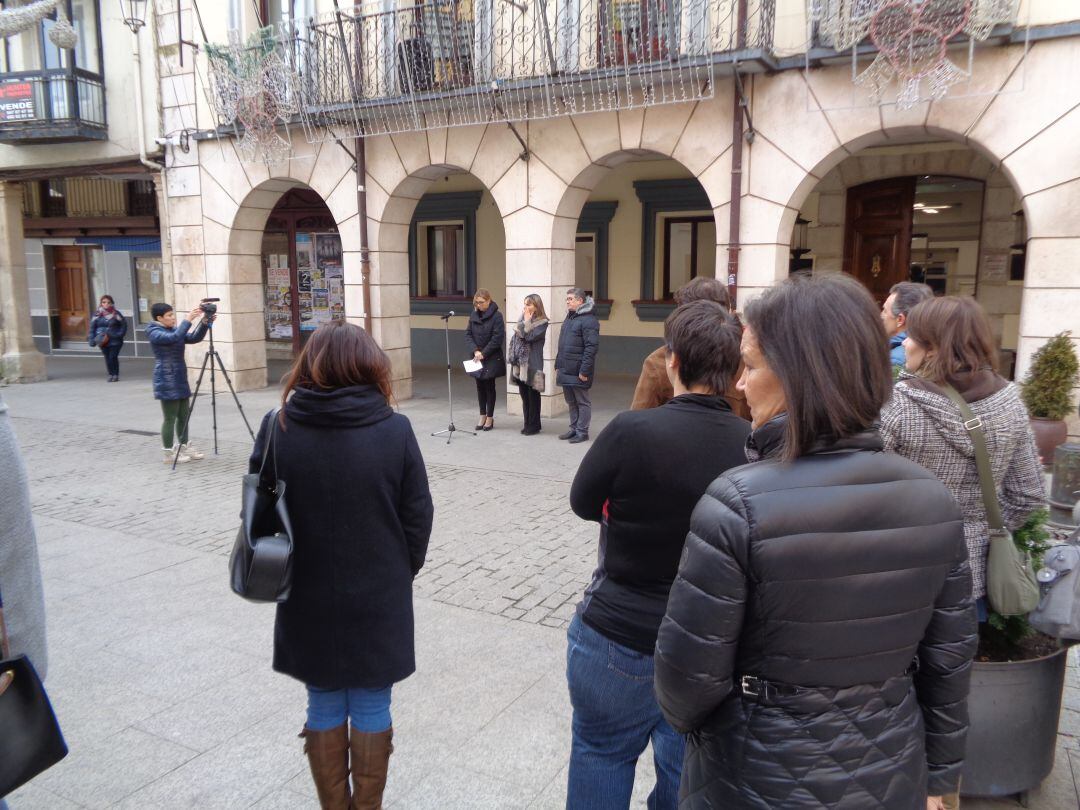 La plaza Mayor acogió este sencillo acto