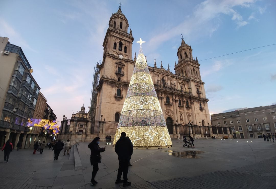 Jaén tiene que aumentar la visita de turistas y para ello deberá servir el Plan Turístico de Grandes Ciudades