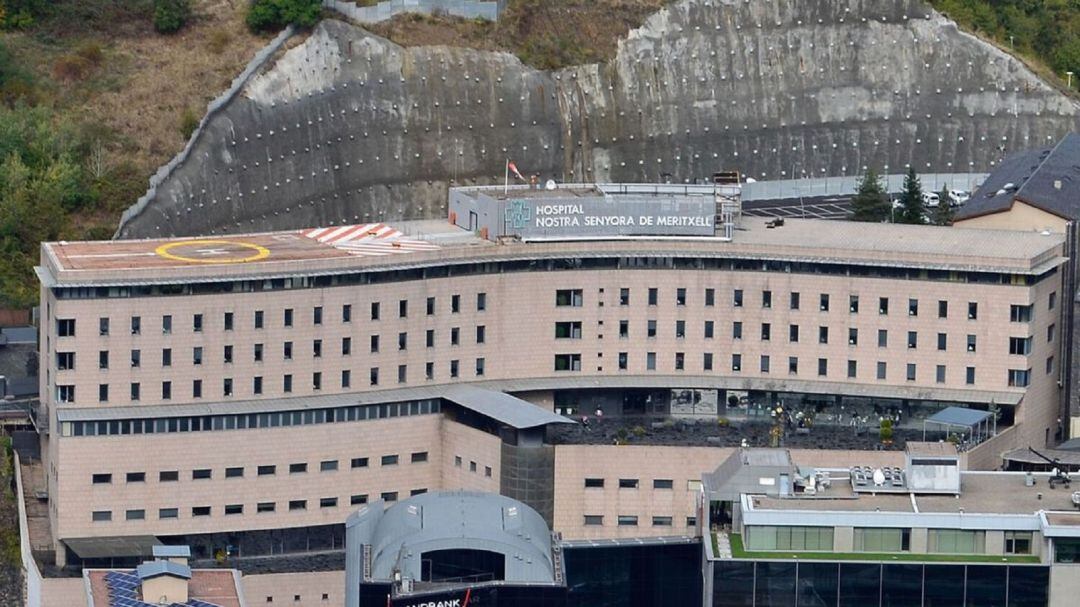 La defunció d'un pacient hospitalitzat suposa la 97 víctima per Covid.