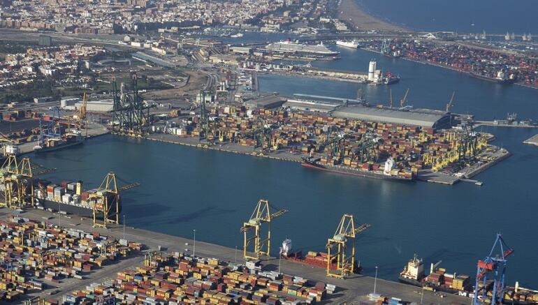 Imagen aérea del Puerto de Valencia