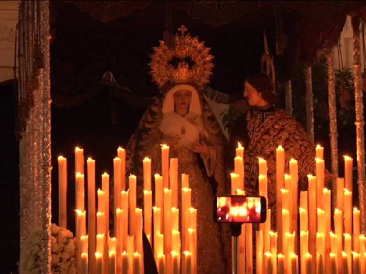 Salida de Nuestra Señora de la Merced de la hermandad Pasión