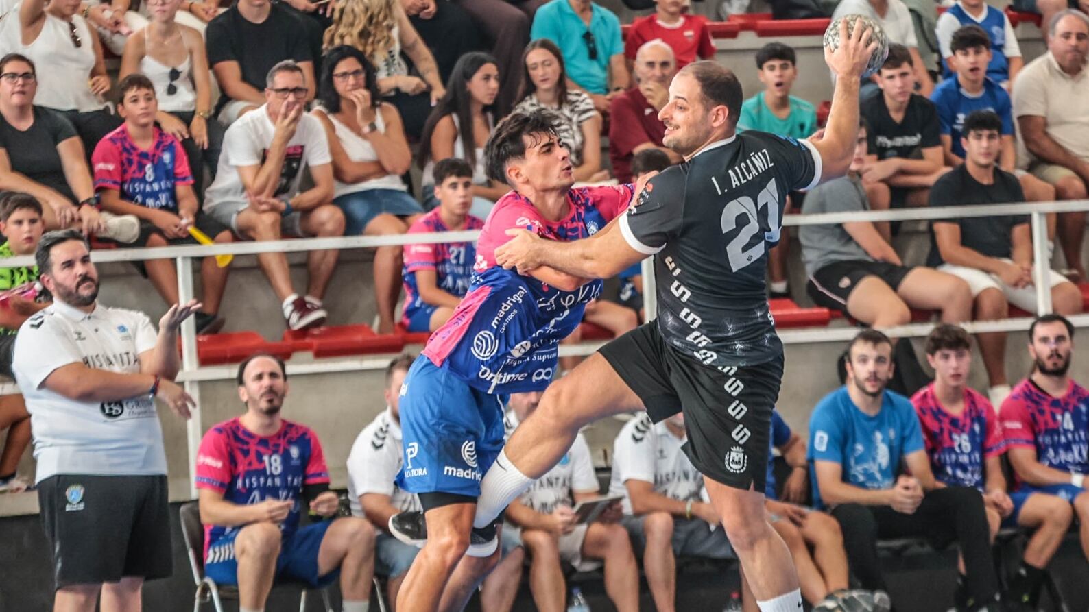 Partido muy disputado con magnífico ambiente en las gradas