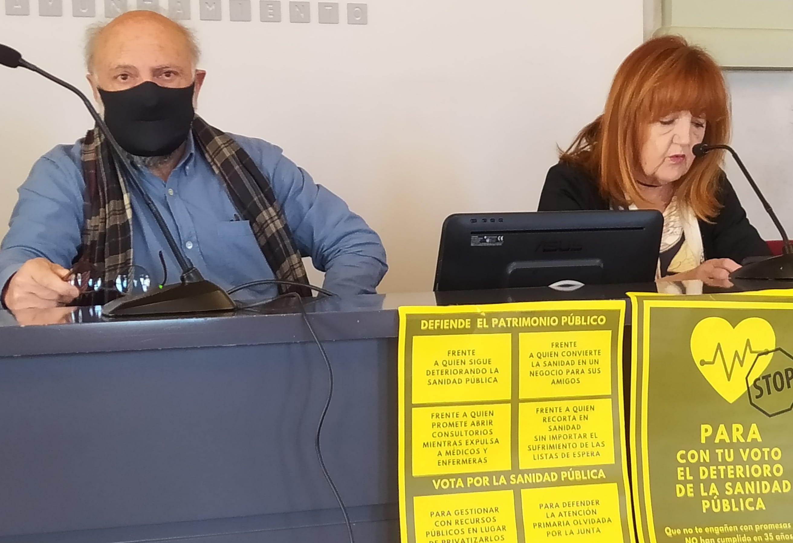 Antonio Ayllón y Yolanda Saiz de la Plataforma por la Sanidad Pública de Burgos