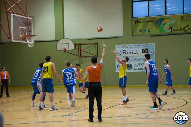 El Club Ourense Baloncesto, en uno de los partidos de esta fase de la Copa Galicia