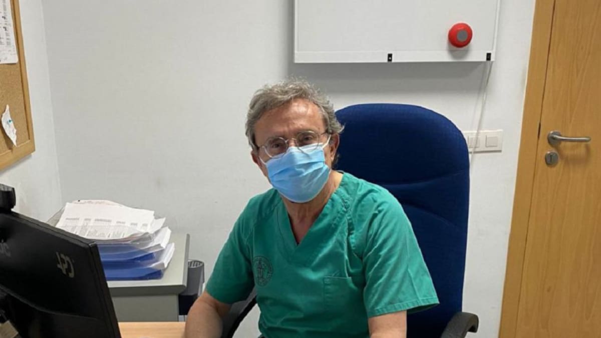 El presidente del Colegio de Médicos de Valladolid, el doctor José Luis Almudí, ha mostrado en la SER su preocupación ante la medida que entrará en vigor este fin de semana sobre la no obligatoriedad del uso de mascarillas en el exterior.